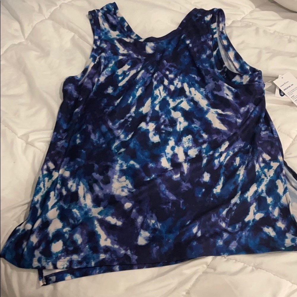 New with tags breath on tank top